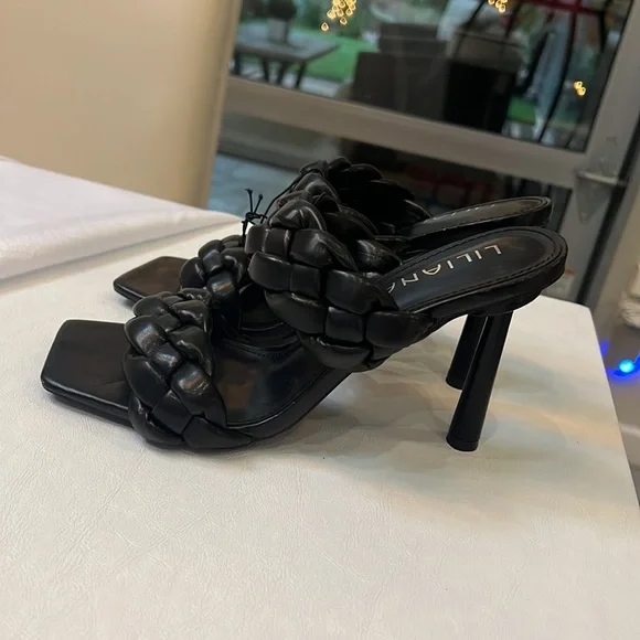 BRAND NEW LILIANA BLACK BRAIDED HEELS! - Picture 10 of 15